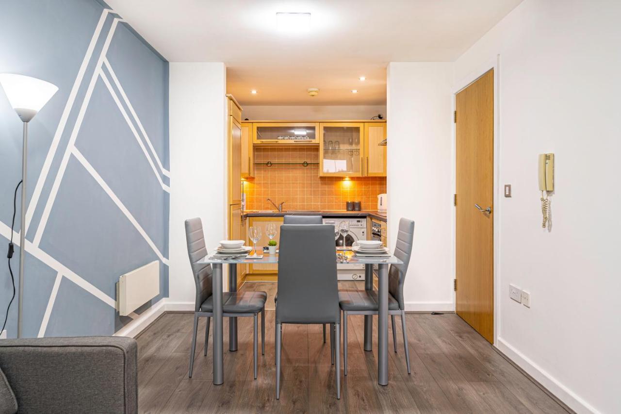 Jkg Property Solutions Presents Cosy City Apartment Coventry Dış mekan fotoğraf