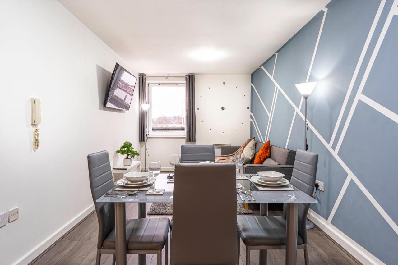 Jkg Property Solutions Presents Cosy City Apartment Coventry Dış mekan fotoğraf