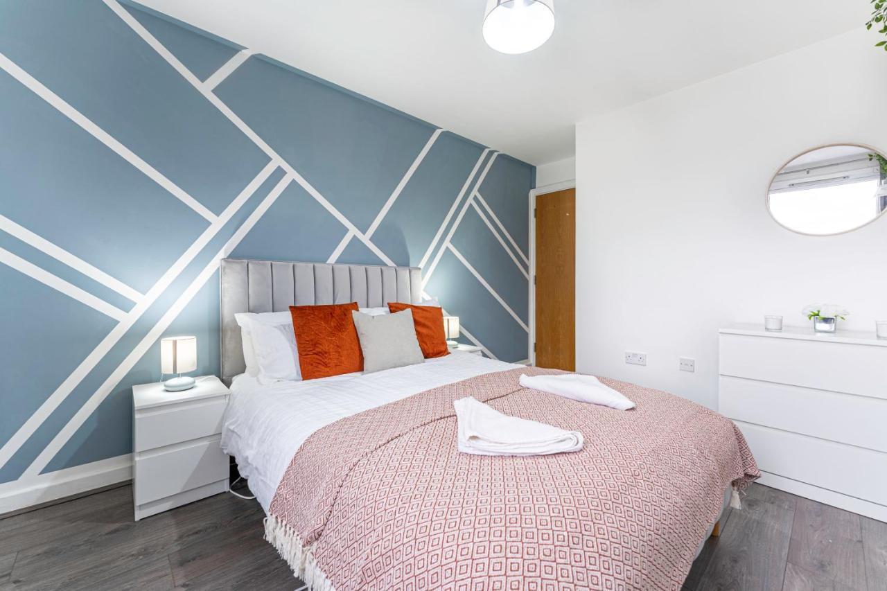 Jkg Property Solutions Presents Cosy City Apartment Coventry Dış mekan fotoğraf