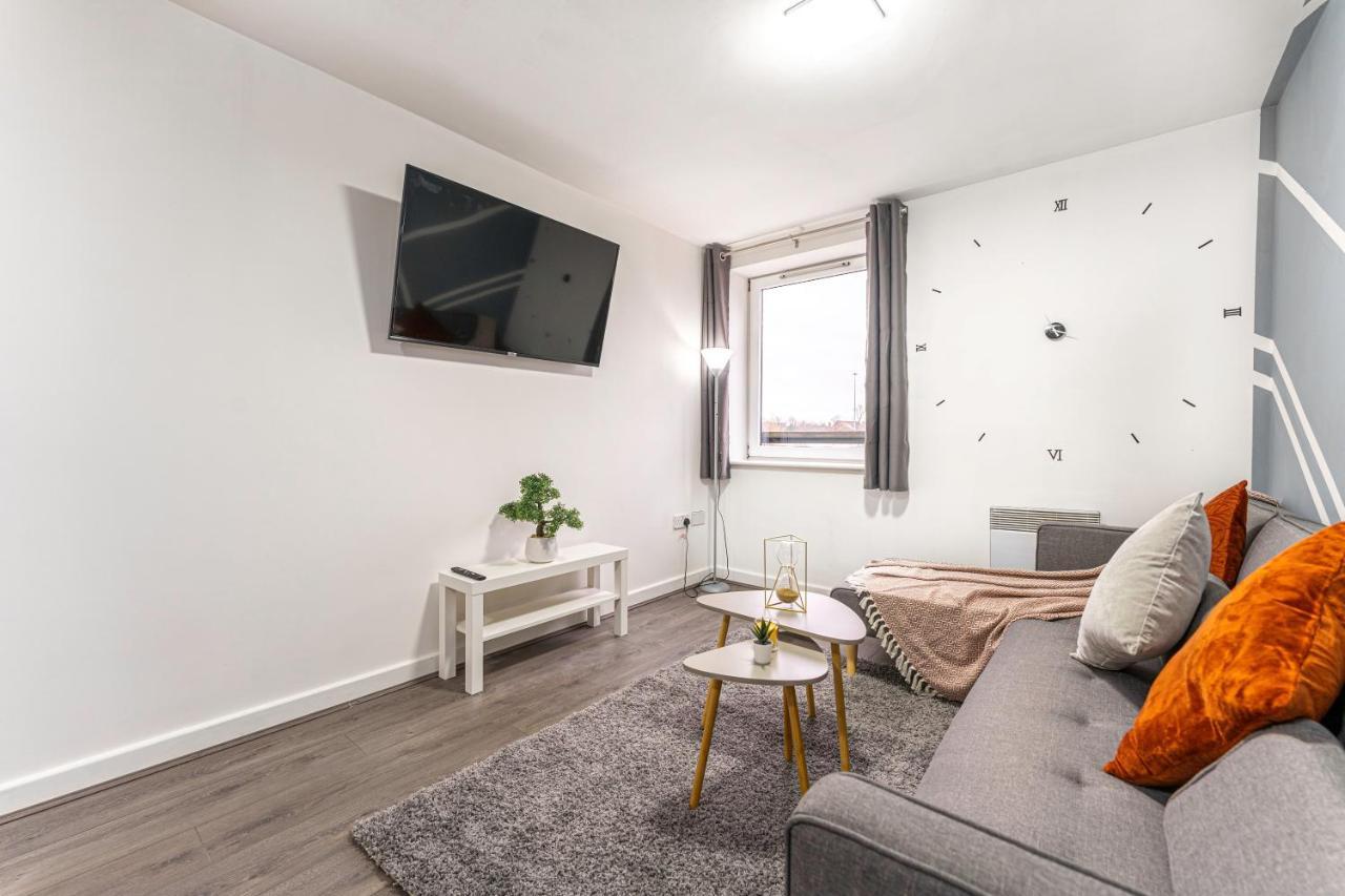 Jkg Property Solutions Presents Cosy City Apartment Coventry Dış mekan fotoğraf